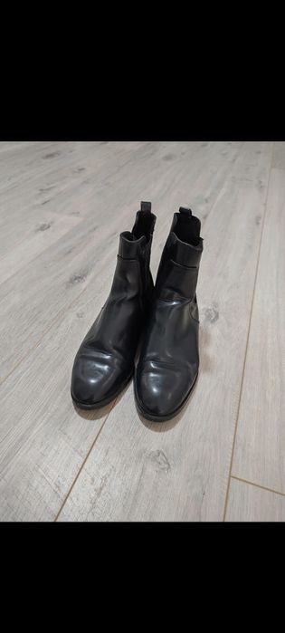 Ghete Chelsea stradivarius
