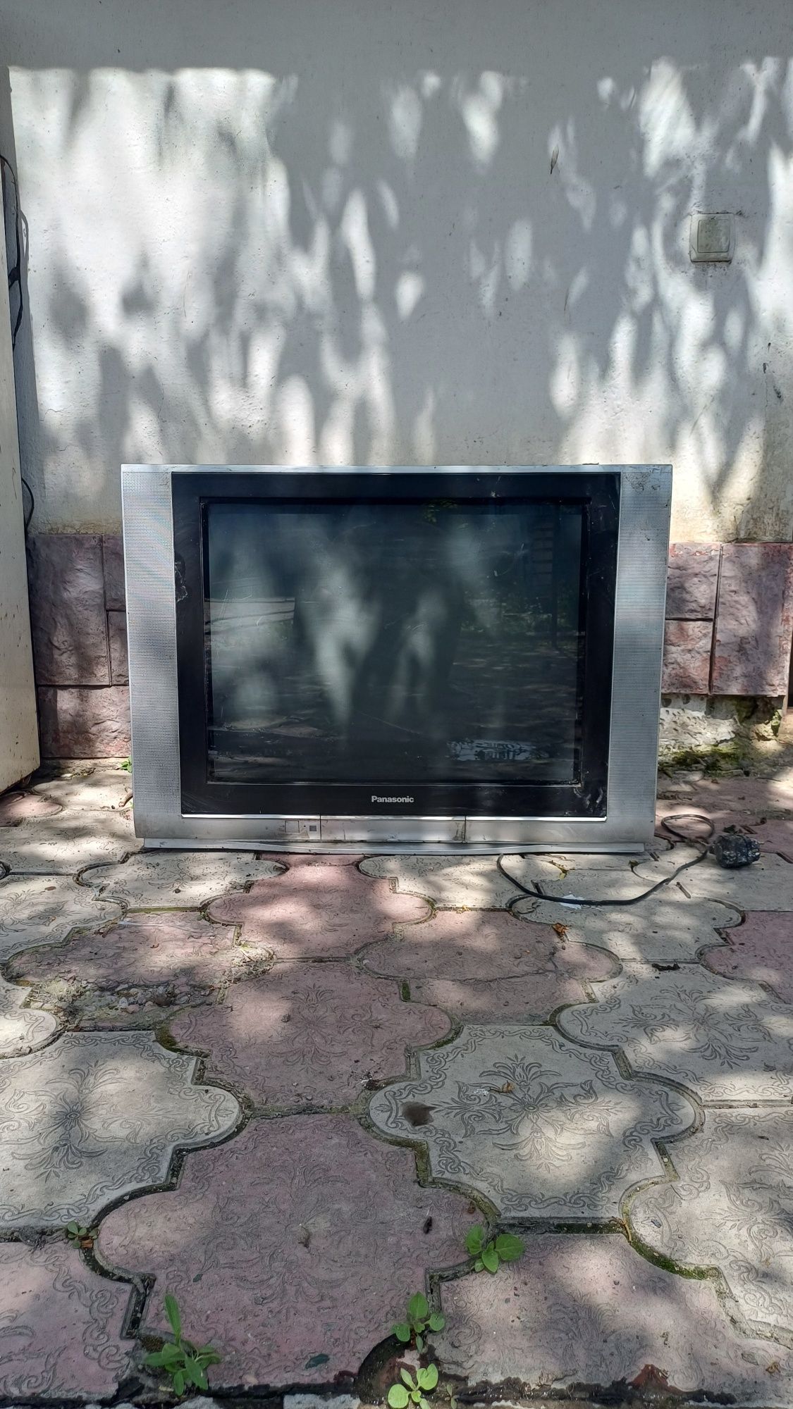 Продаётся советский телевизор