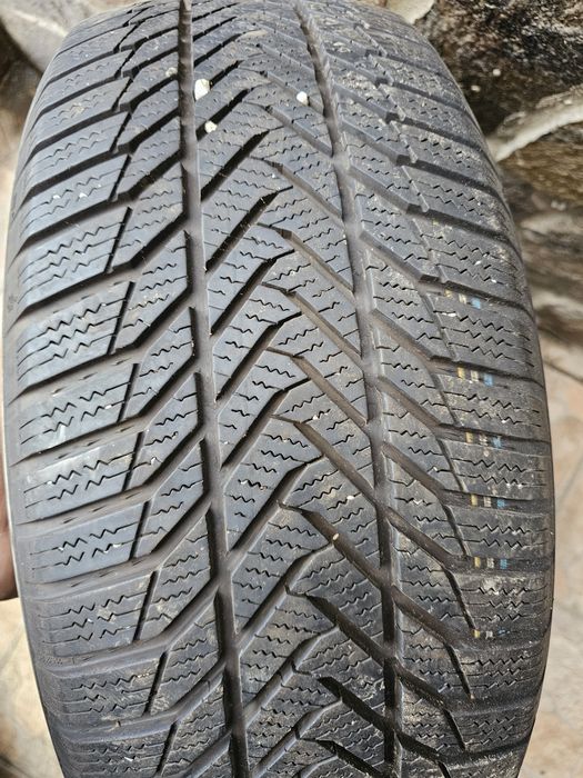 Anvelope 215/55 R16 Iarna