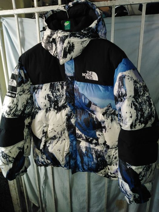 The North Face x. Supreme geaca masura L