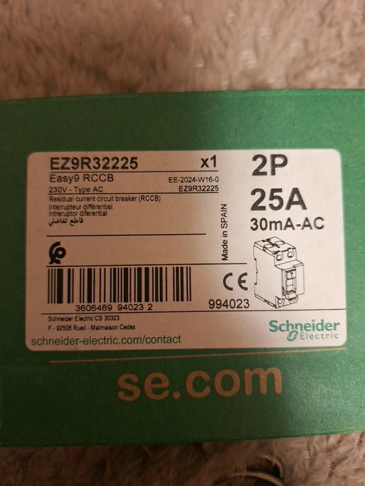 Дефектнотокова защита Schneider Electric 2P тип AC 25 A, 30 mA