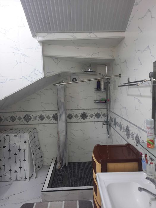 Продаётся 1.7 соток 5 комнаты Сергелинский район