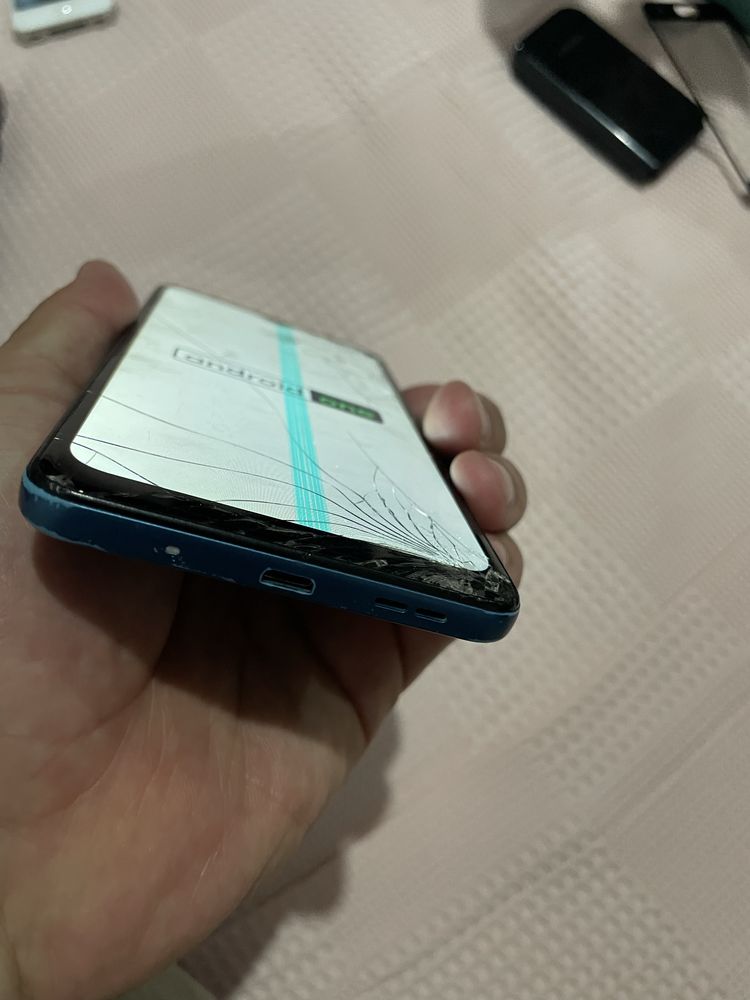Nokia 8 xolatiyaxshi