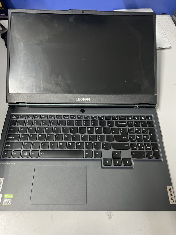 Lenovo Legion 5 (15IMH6) pentru piese