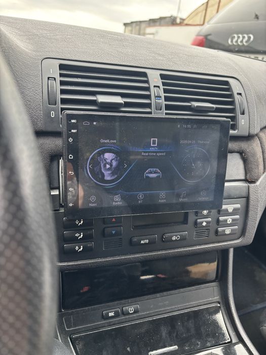 Мултимедия car play