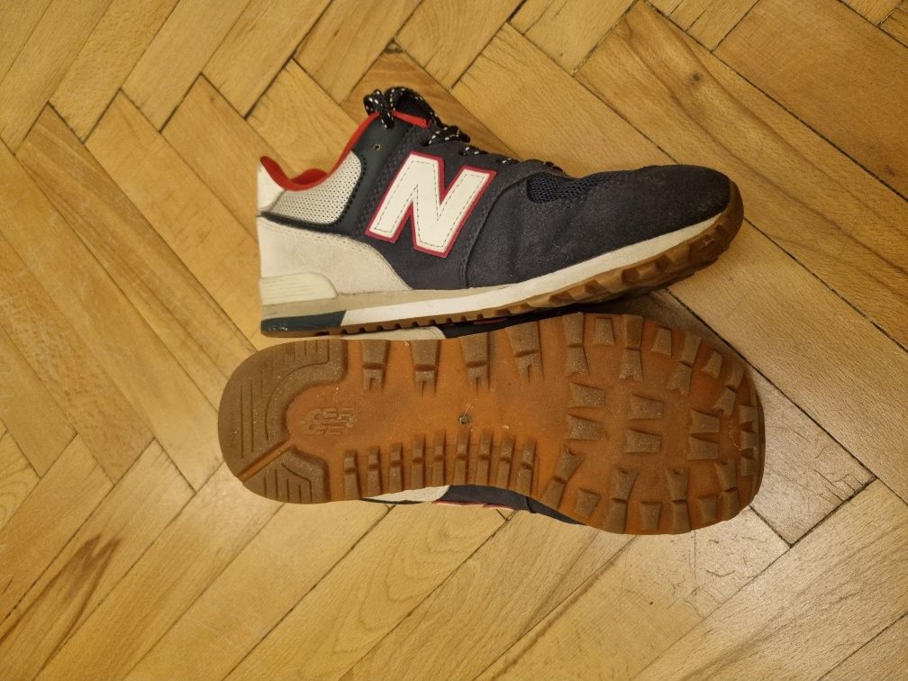 НАМАЛЕНИ! Дамски маратонки New Balance 574 / Размер 37,5