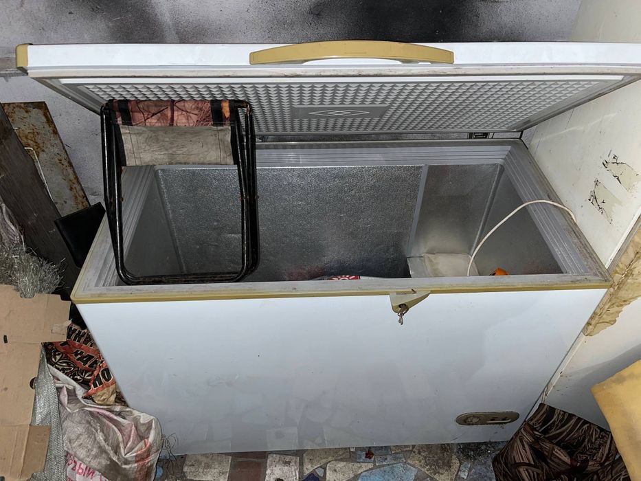 Продам морозилку