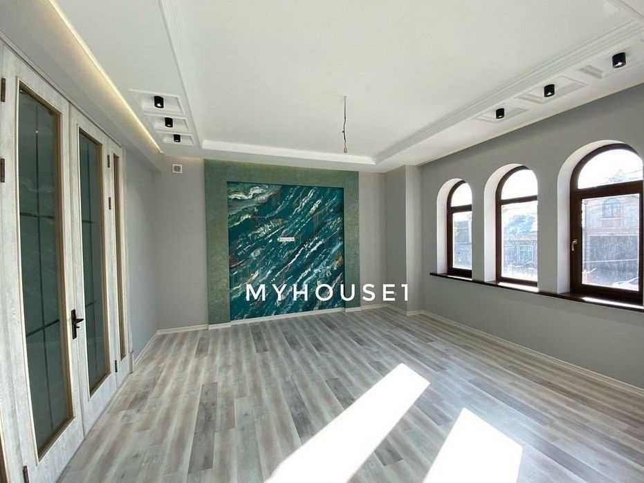 Срочно продаётся Шикарный 3-уровневый дом в Академ городок Госпиталь