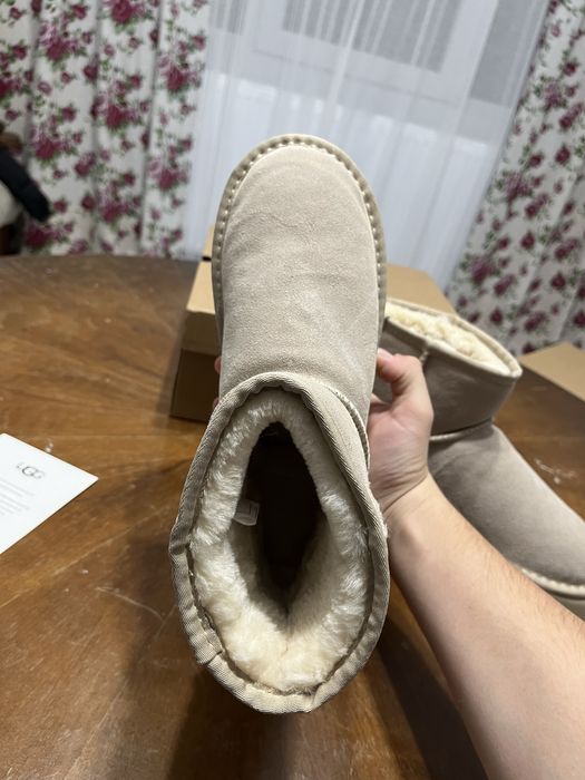 Papuci UGG Clasic
