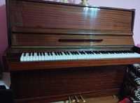 "Беларусь" pianino