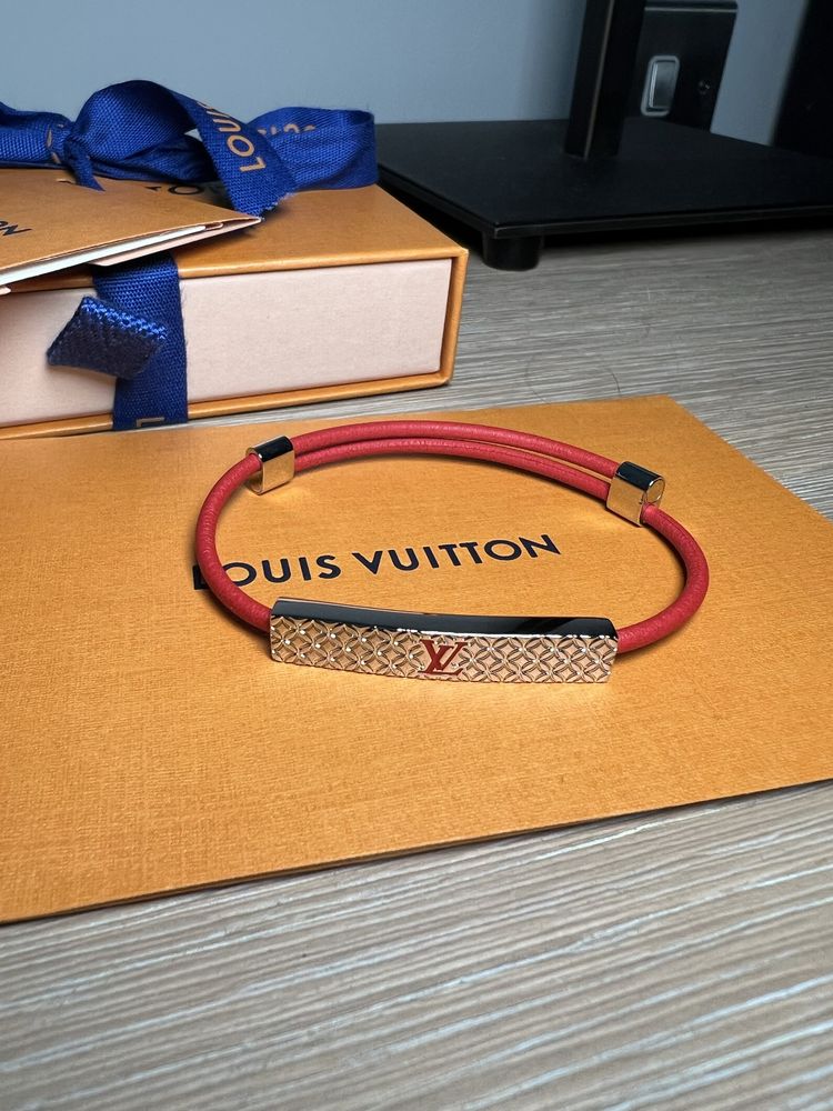 Гривна Louis Vuitton