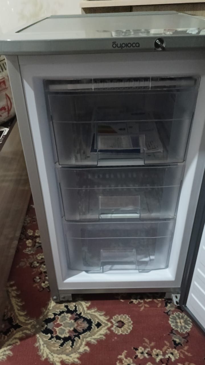 Продам морозильную камеру Бирюса