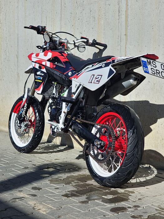 Vand/Schimb Supermoto Husqvarna wre125 (yzf duke wrx cbr)
