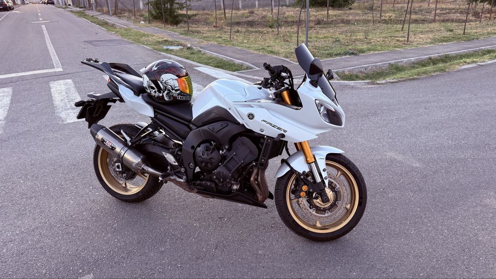 vand yamaha fazer 8