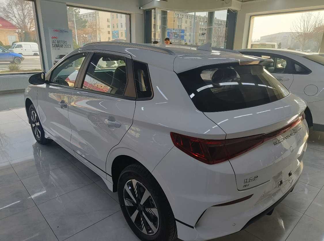 BYD e2 2024 Luxury Nasiya savdoga Yillik10%
