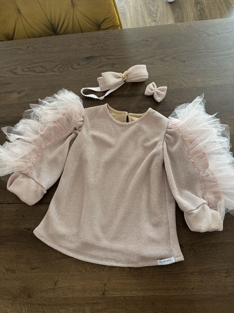 Mayoral, Guess, Salzarra Комплекти за момичета