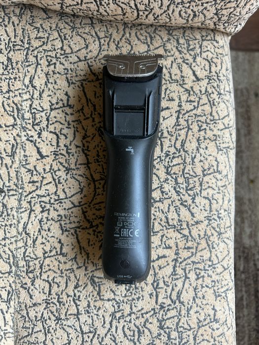 машинка за подстригване Remington HC6000.