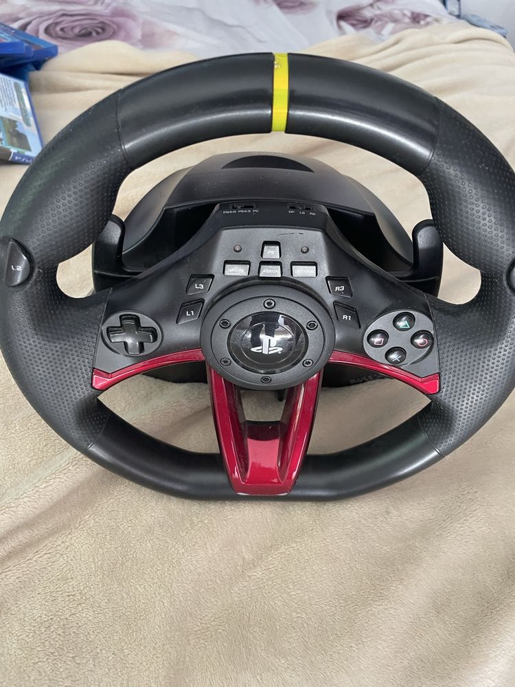 Volan Hori Racing Wheel Apex PS4/PS5/PC – Stare Excelentă