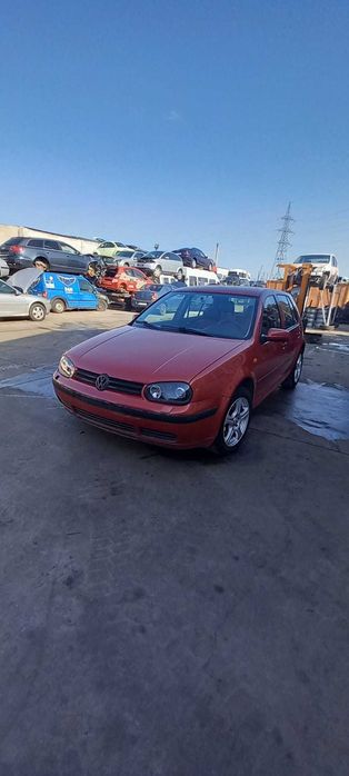 Golf 4 motor 2.0 BENZINA  Dezmembrez/Dezmembram