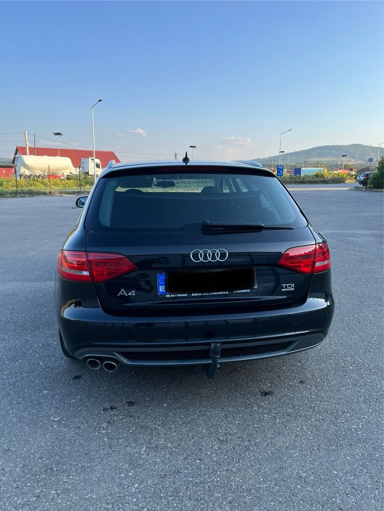Audi A4 B8 S-line quattro