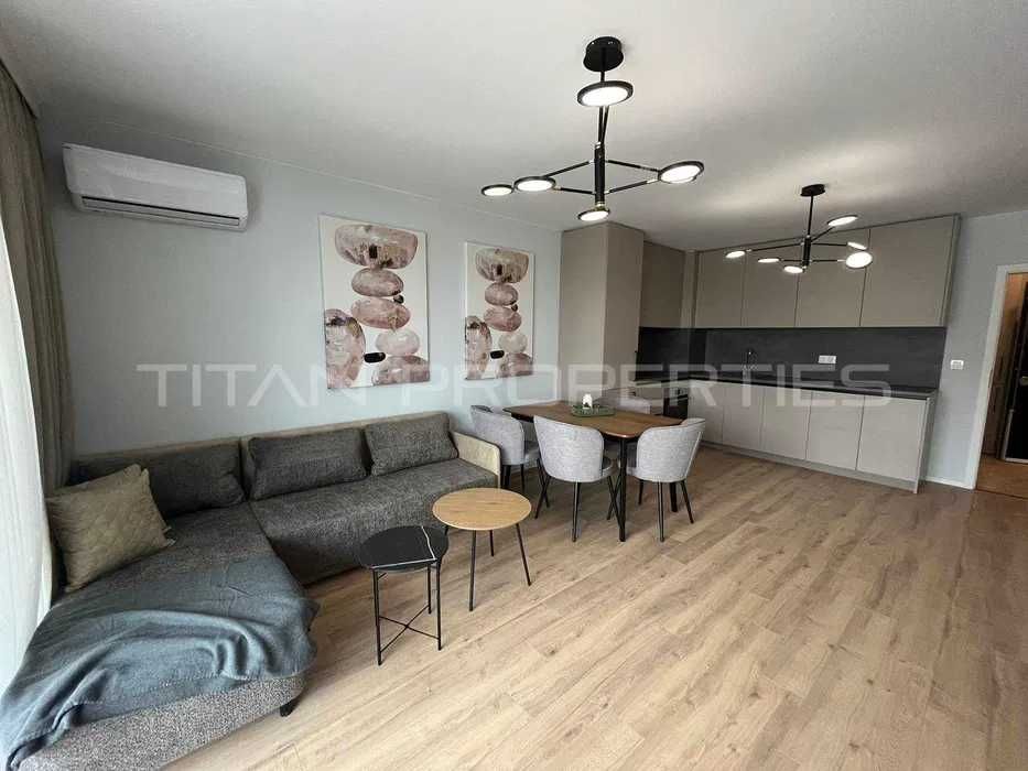 Продава се Едностаен апартамент в Пловдив, Христо Смирненски - 51 кв.м за 1952 €/кв.м - Снимка #1