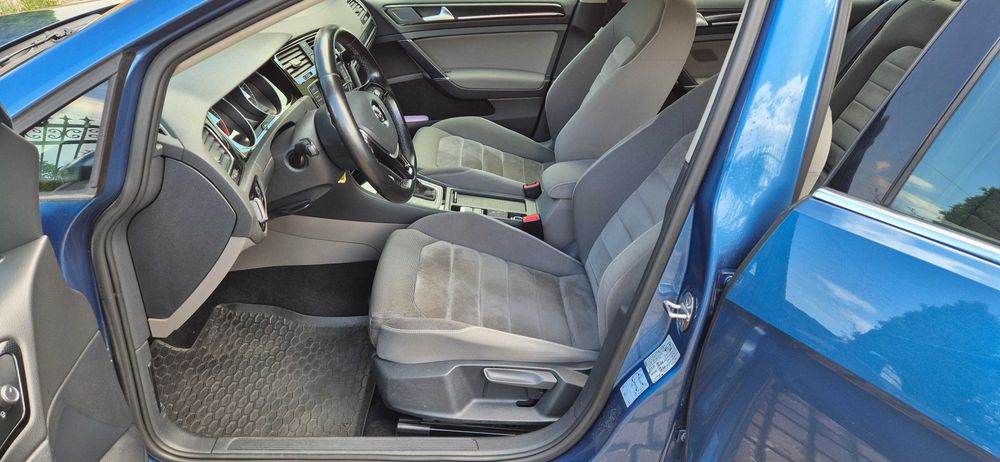 Volkswagen Golf 1.6 TDI DSG Highline