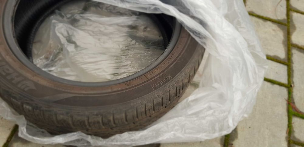 vand 4 cauciucuri Hankook