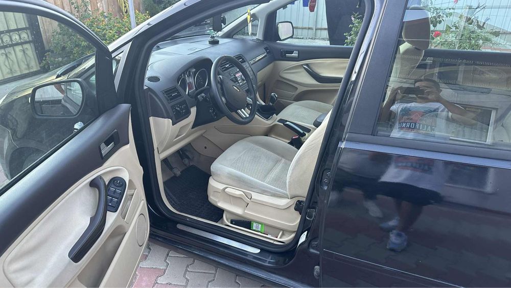 De vanzare ford focus c-max