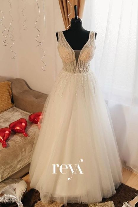 Rochie de mireasă.  1500 lei