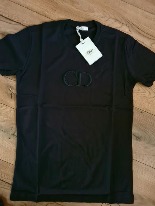 Тениски Balenciaga, Prada, dior