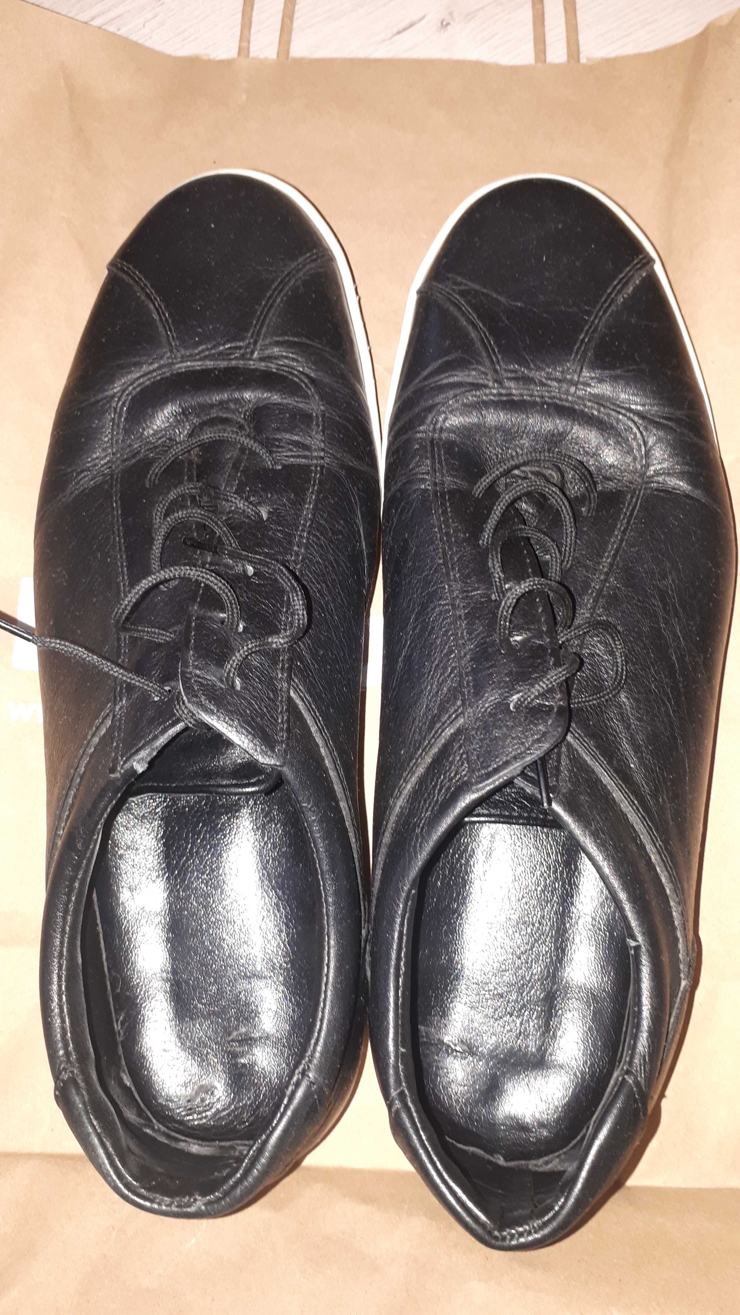 Мъжки кожени тип спортно-елегантни обувки