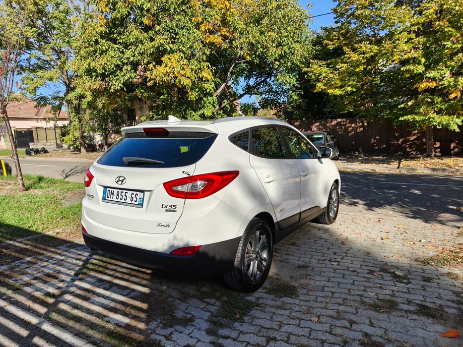 HYUNDAI ix35  / 2015 / Euro 5 / NAVI / Panoramic/ Senzori / 1.7 Diesel