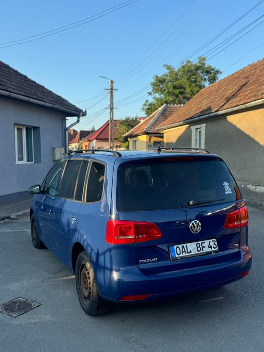 Vw Touran 2013 ConfortLine