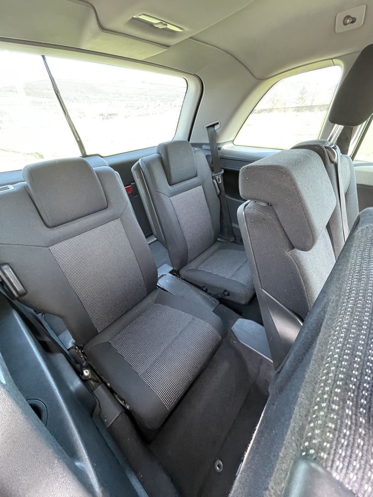 Opel Zafira “ 1.9 d “ 2007 “ 7 locuri