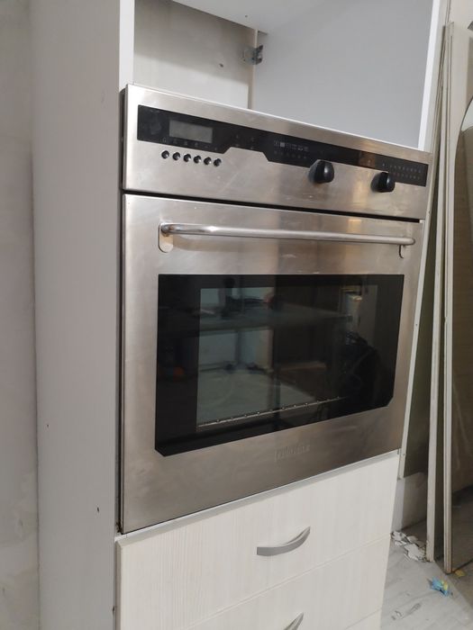 Cuptor convectie si dulap