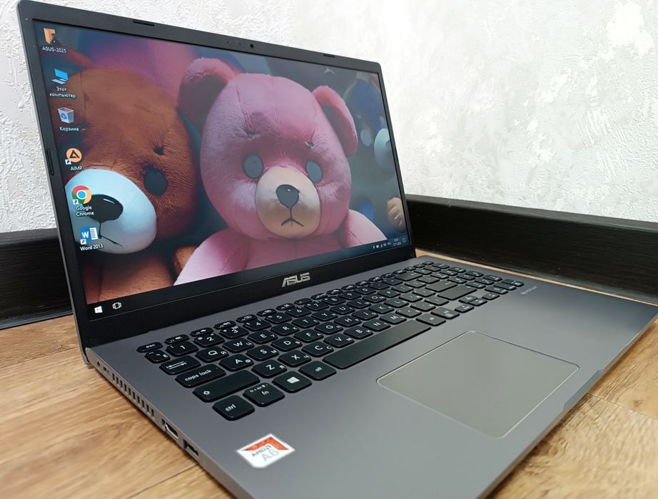 Ноутбук Асус WINDOWS 10 в хорошем состояний.