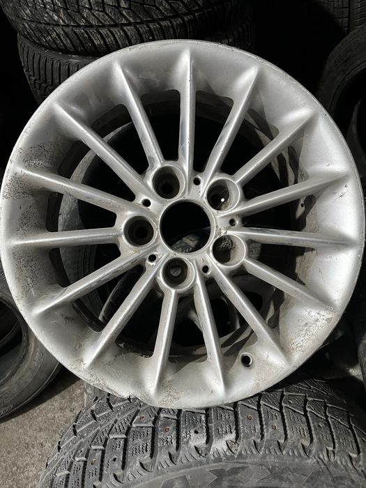 Продам диски бмв 4штуки,камеры б/у,и шина одна 245/40R18