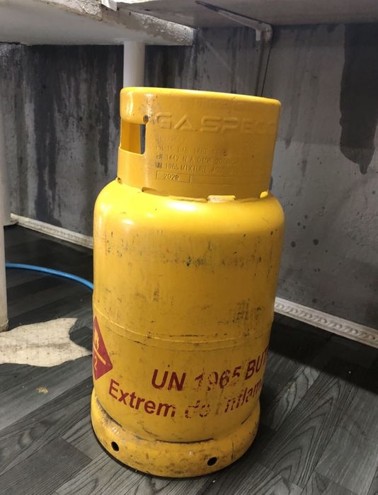 Vând butelie pentru aragaz