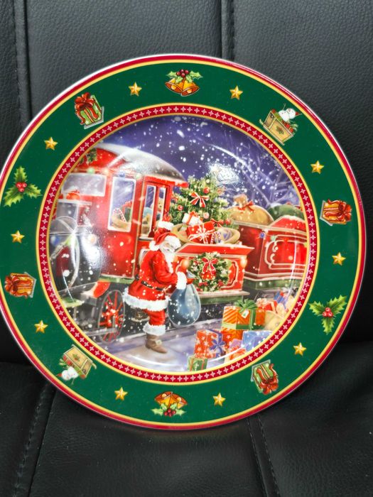 Сервиз за торта с новогодишни мотиви