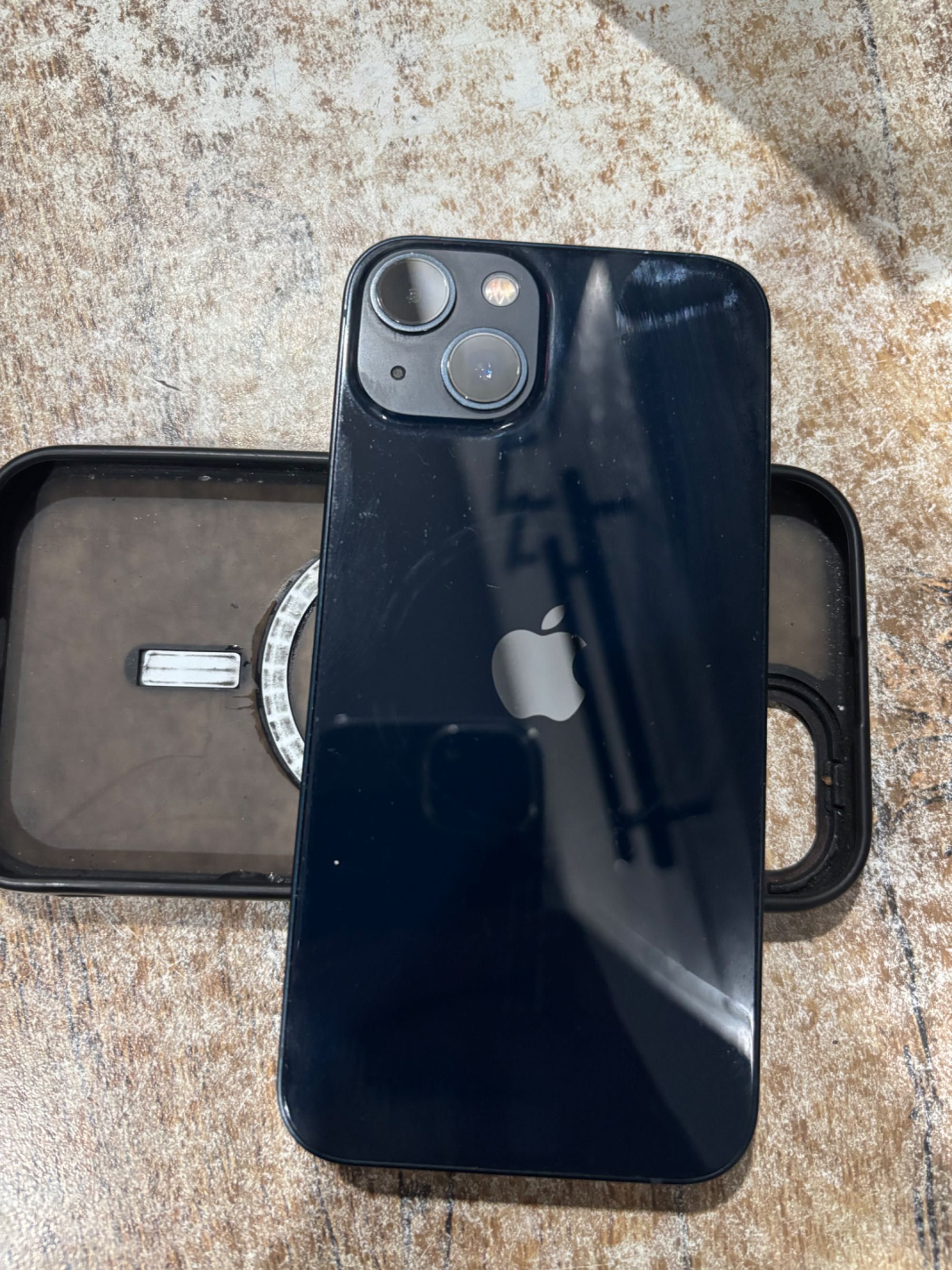 iPhone 13 продам 85%