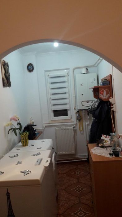 Vand apartament cu 3 camere in Vaslui