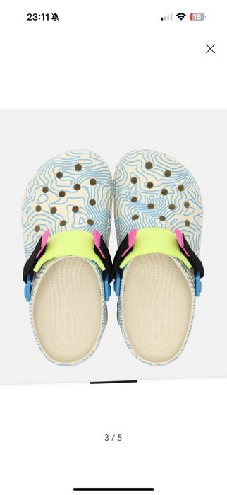 Чехли Crocs.