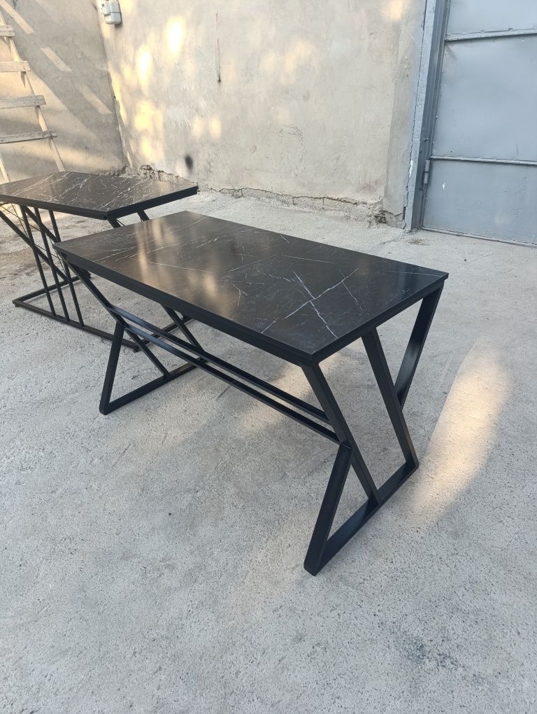 Stol loft BLEK 2025