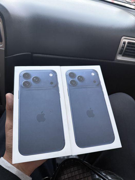 Iphone 17 pro max 256 GB blue ZAA sim+Esim imiekadan otgan