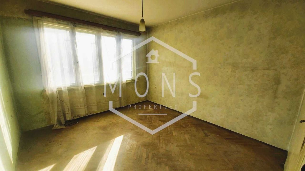 Продава се Многостаен апартамент в Горна Оряховица - 95 кв.м за 748 €/кв.м - Снимка #7