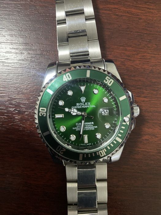 Новые часы Rolex Submariner (зелёные)