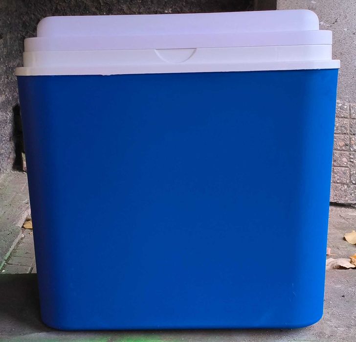 Електрическа хладилна кутия