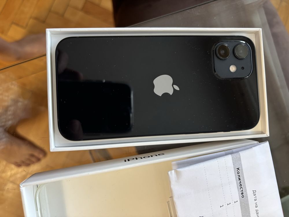 IPhone 12 неразличим от нов