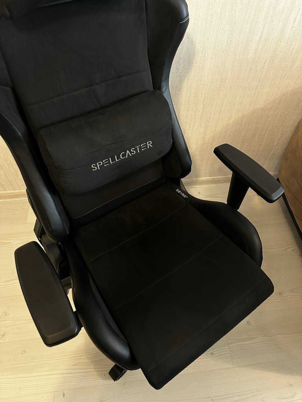 Scaun de gaming SENSE7 Spellcaster FUKU XL