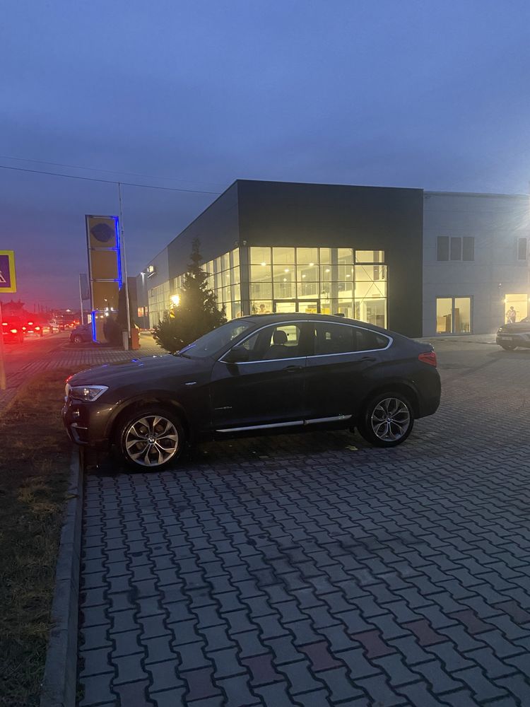 Bmw  x4 an 2017 motor 2L